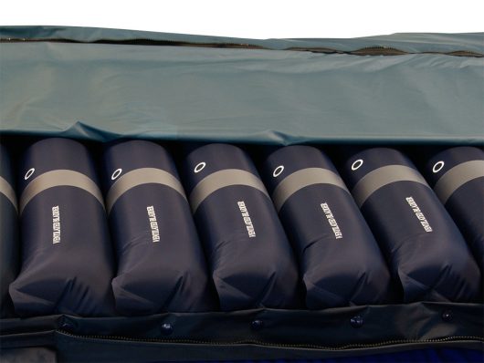 Bild Detail einer Dekubitusmatratze, hier Luftstromzelle